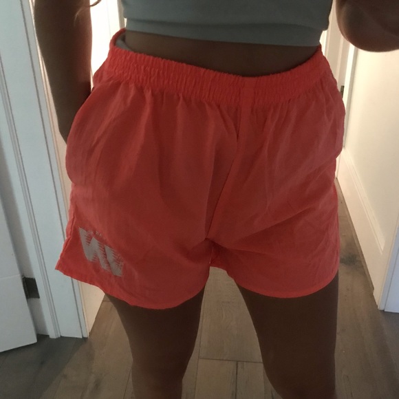 Vintage neon shorts - Picture 5 of 7